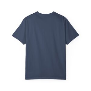 Distressed American Flag T-Shirt — Vintage Patriotic Graphic Tee